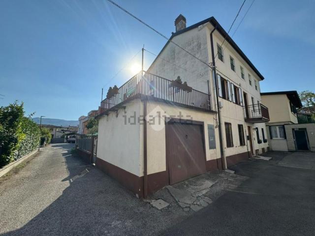 Villetta indipendente in vendita di 100 m² in Vicolo Valsesia, 16