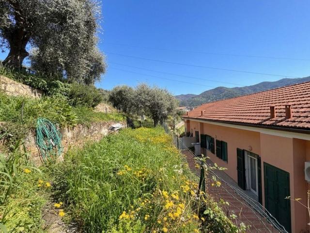 Villetta indipendente in vendita di 100 m² in Borgo Opaco, 34