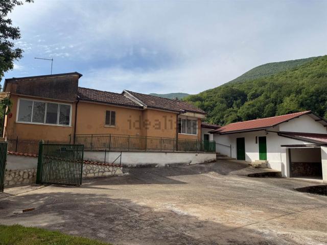 Villetta indipendente in vendita di 100 m² in Contrada Collevento, 8