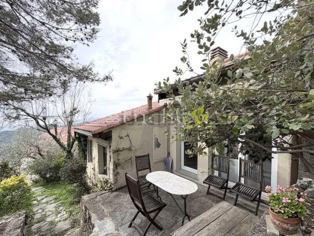 Villetta indipendente in vendita di 100 m² in Corso Bernardo Leone