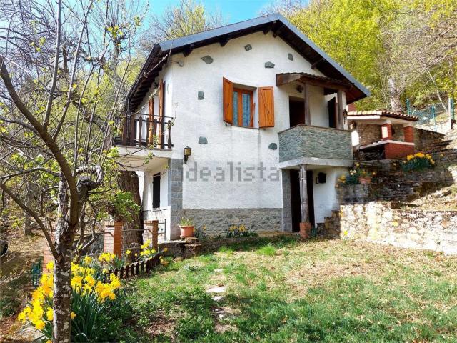 Villetta indipendente in vendita di 100 m² in Frazione Aimoni