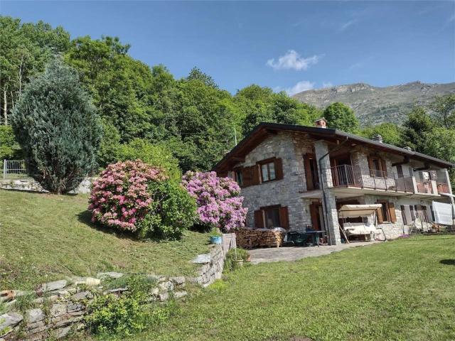 Villetta indipendente in vendita di 100 m² in Piazza Giuseppe Garibaldi