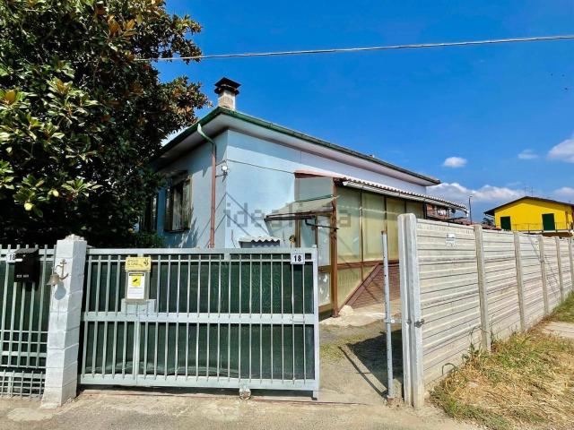 Villetta indipendente in vendita di 100 m² in Strada Acqui, 18