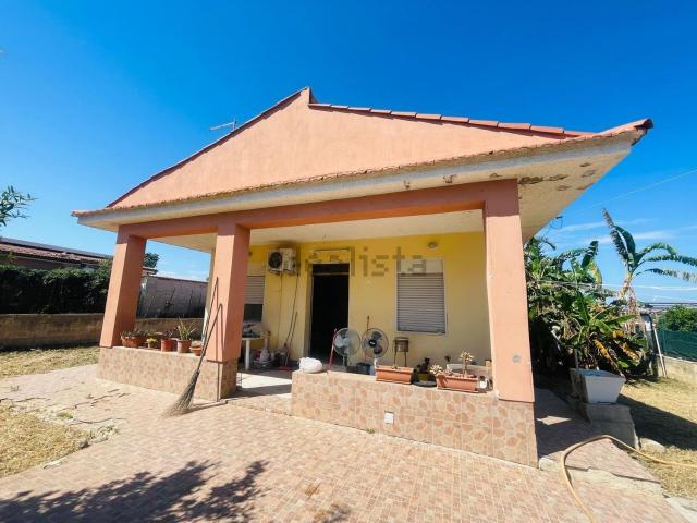 Villetta indipendente in vendita di 100 m² in Strada Benali, 190