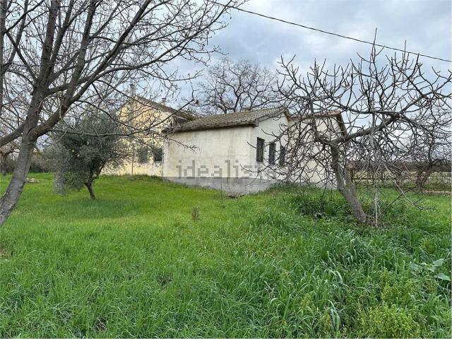Villetta indipendente in vendita di 100 m² in Strada Fonte di Moro, 3
