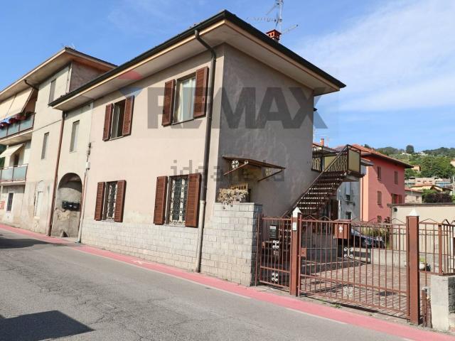 Villetta indipendente in vendita di 101 m² in Via Crusnigo, 7