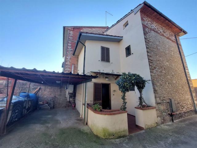 Villetta indipendente in vendita di 101 m² in Via Barni Abate