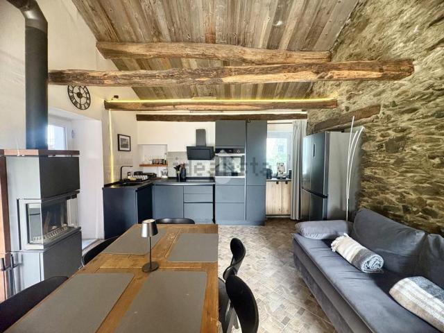 Villetta indipendente in vendita di 101 m² in Via Garibaldi, 17
