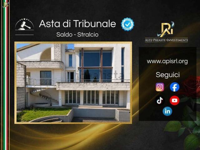 Villetta indipendente in vendita di 1029 m² in Contrada Cese San Manno