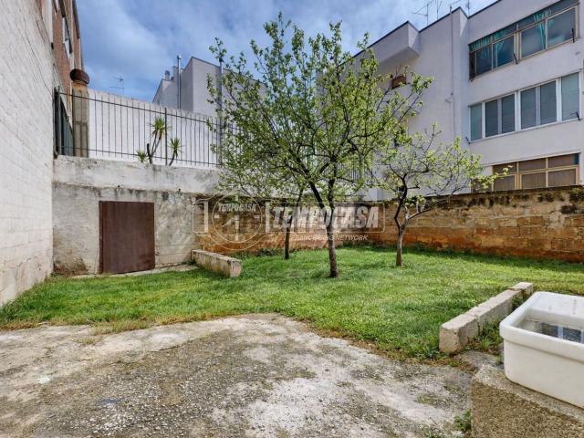 Villetta indipendente in vendita di 102 m² in Via Conversano