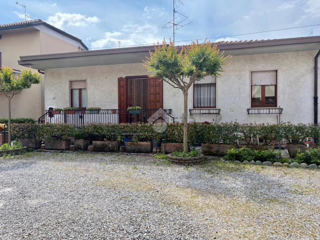 Villetta indipendente in vendita di 102 m² in Via Capersegno, 12