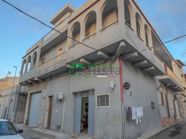 Villetta indipendente in vendita di 102 m² in Via Miramare