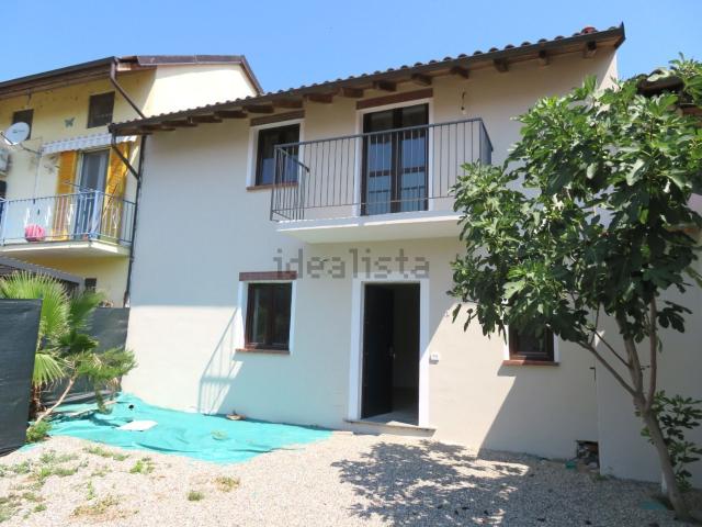 Villetta indipendente in vendita di 102 m² in Via San Martino