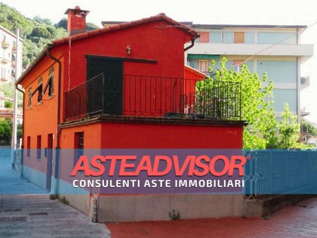 Villetta indipendente in vendita di 102 m² in Via Roma, 62