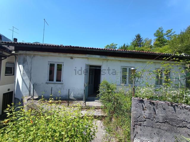 Villetta indipendente in vendita di 103 m² in Via Nazionale, 15