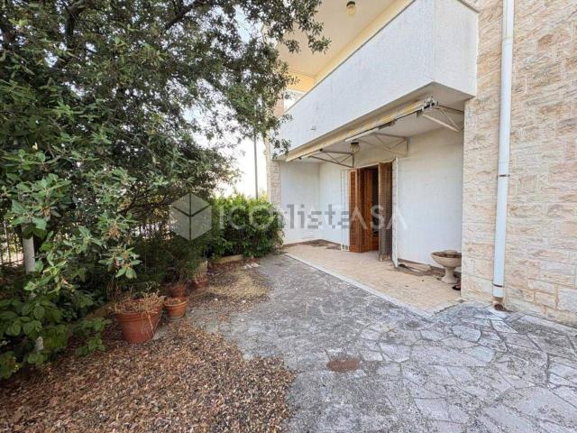 Villetta indipendente in vendita di 103 m² in Viale Gordini