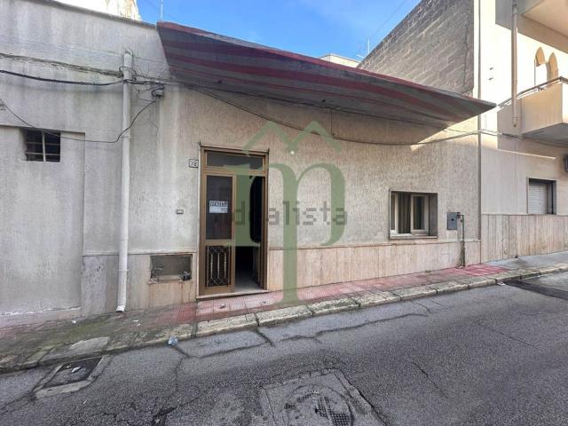 Villetta indipendente in vendita di 104 m² in Via dottor innocenzo cavallo