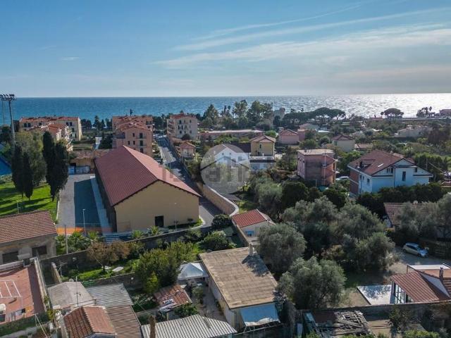 Villetta indipendente in vendita di 104 m² in Via Tommaso Littardi