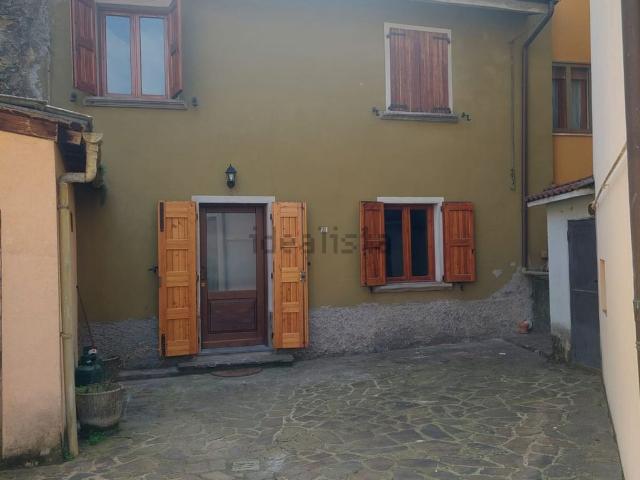 Villetta indipendente in vendita di 105 m² in Via Giuseppe Garibaldi, 20