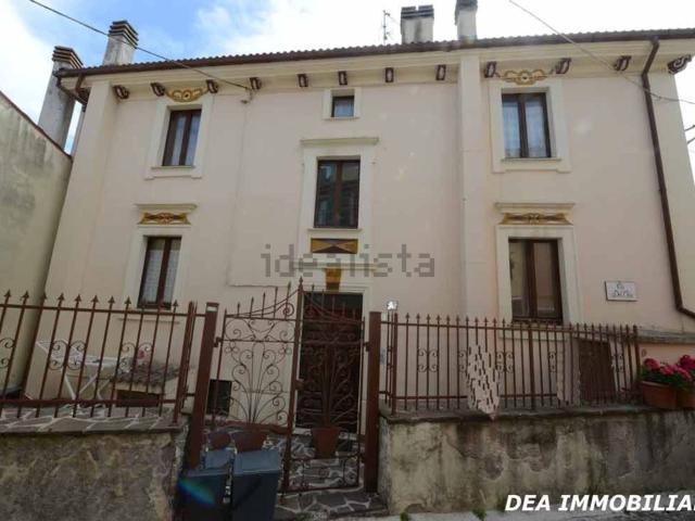 Villetta indipendente in vendita di 105 m² in Via dell&apos orto