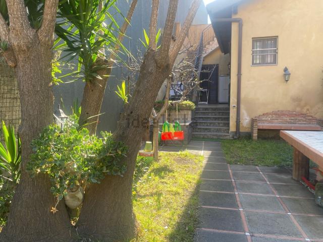 Villetta indipendente in vendita di 105 m² in Via Liberta, 7