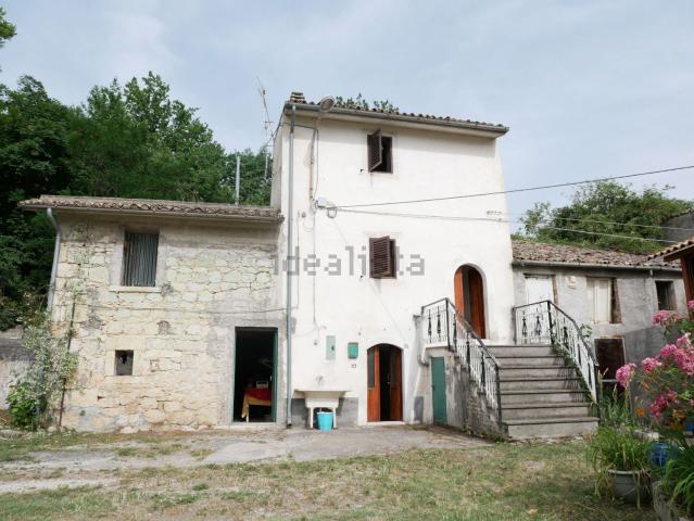 Villetta indipendente in vendita di 105 m² in Contrada Fonte Santa Croce