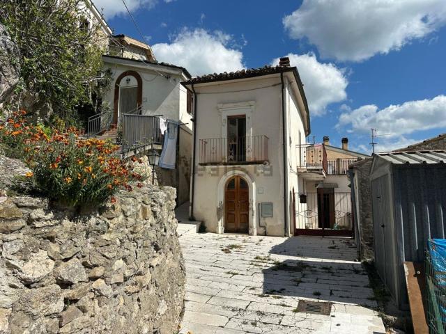 Villetta indipendente in vendita di 106 m² in Via Chieti, 17