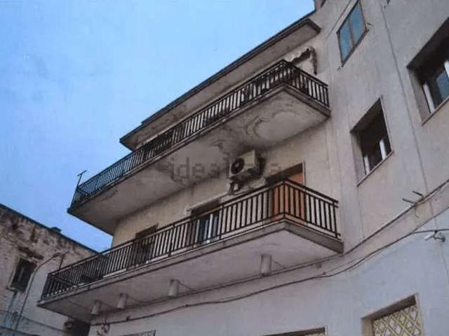 Villetta indipendente in vendita di 106 m² in Via Amendola, 2