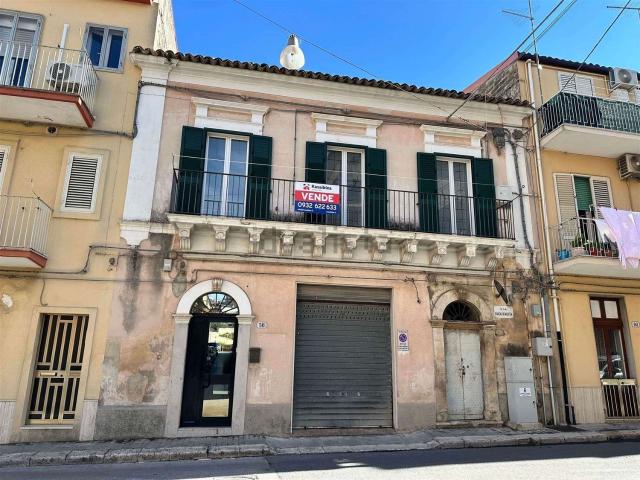 Villetta indipendente in vendita di 106 m² in Via Duca D&apos Aosta, 56