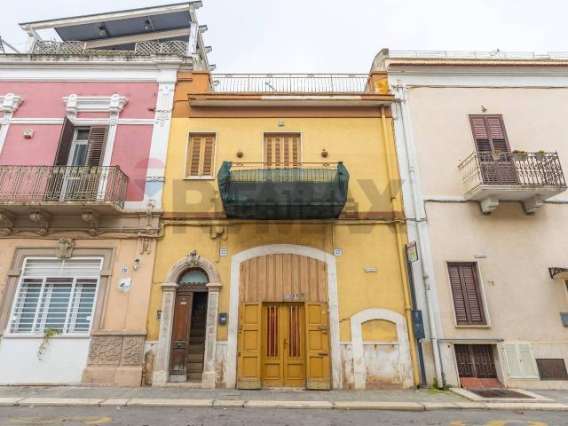 Villetta indipendente in vendita di 106 m² in Via Umberto I, 77