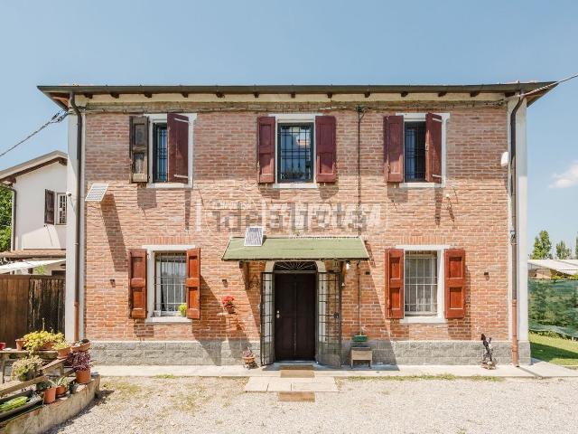 Villetta indipendente in vendita di 107 m²