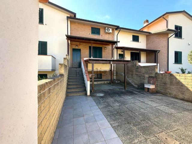 Villetta indipendente in vendita di 107 m²