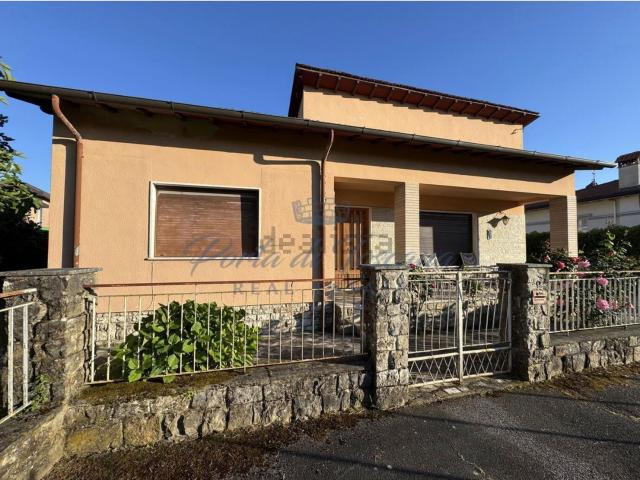 Villetta indipendente in vendita di 107 m² in Via G. Marconi, 82