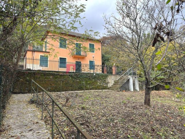 Villetta indipendente in vendita di 107 m² in Salita Bisagno, 4