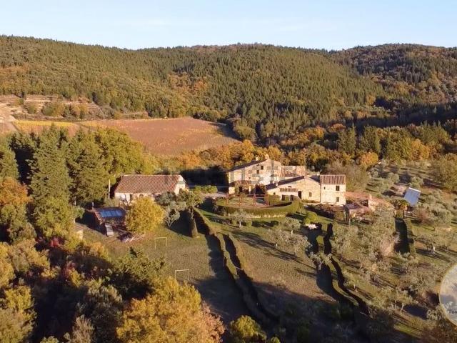 Villetta indipendente in vendita di 1080 m²