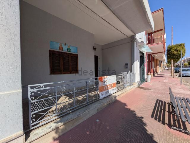 Villetta indipendente in vendita di 108 m² in Via Giuseppe Grassi