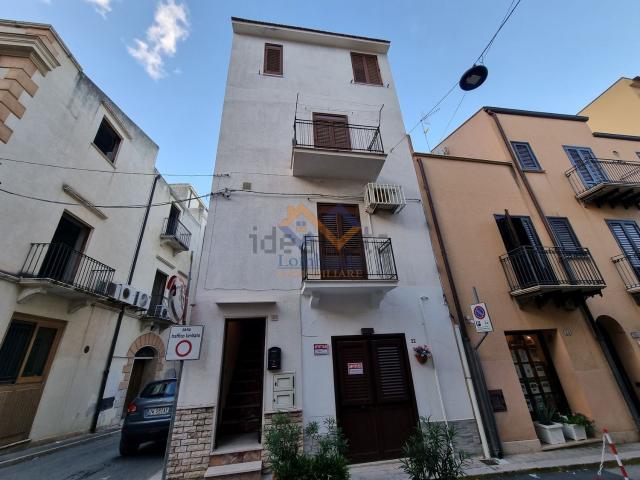 Villetta indipendente in vendita di 108 m² in Via Guglielmo Marconi
