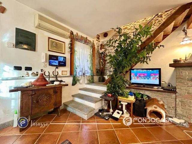 Villetta indipendente in vendita di 108 m² in Via Fossello