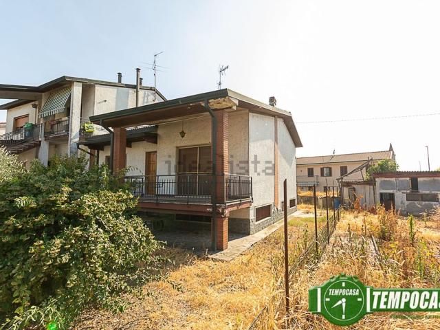 Villetta indipendente in vendita di 108 m² in Via Matteotti Giacomo
