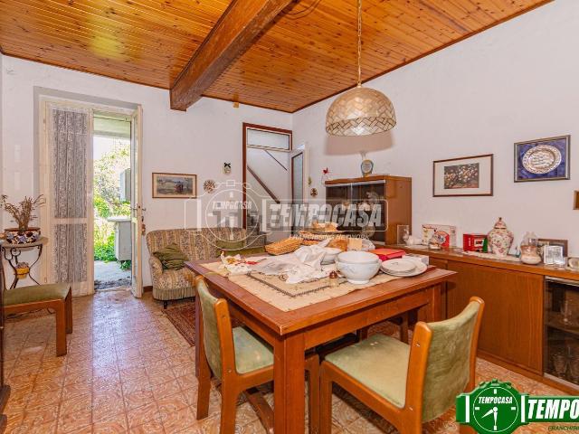 Villetta indipendente in vendita di 108 m² in Via San Fedele