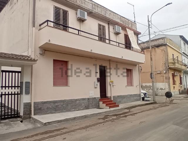 Villetta indipendente in vendita di 108 m² in Via Virgilio