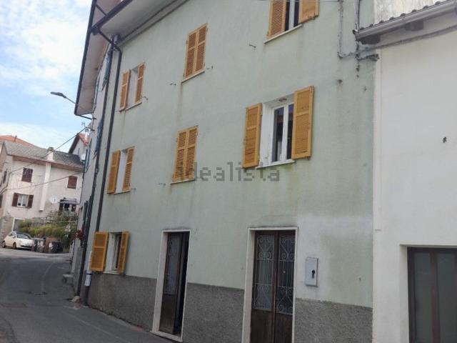 Villetta indipendente in vendita di 109 m² in Via Capolungo rovegno, 134