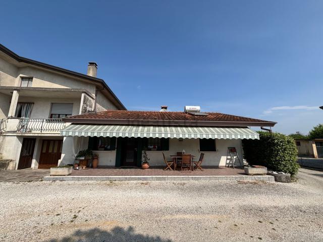 Villetta indipendente in vendita di 110 m²