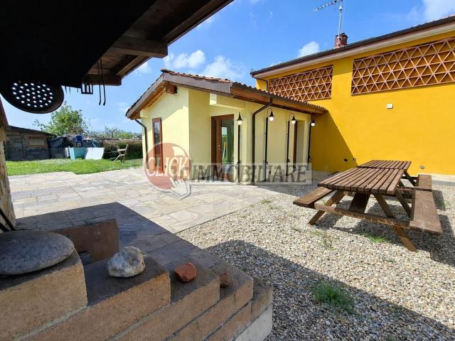 Villetta indipendente in vendita di 110 m²
