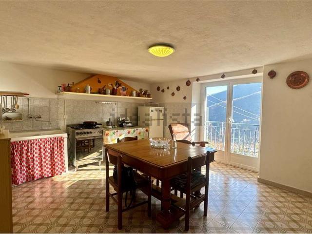 Villetta indipendente in vendita di 110 m² in Via Cavour, 64