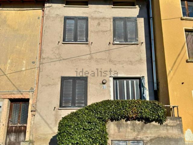 Villetta indipendente in vendita di 110 m² in Via Boschetti