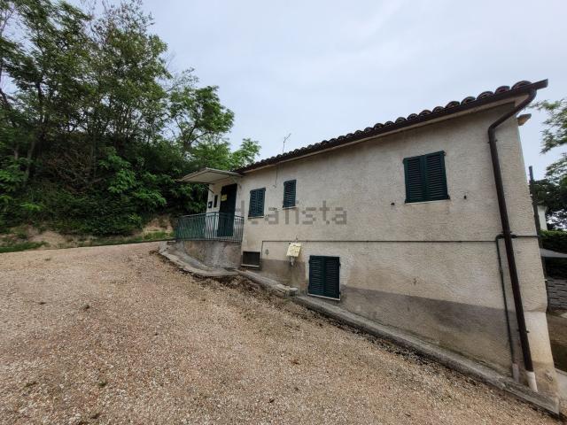 Villetta indipendente in vendita di 110 m² in Via Gagliannuovo, 4