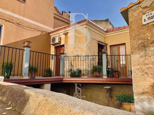 Villetta indipendente in vendita di 110 m² in Via Giuseppe Garibaldi, 200
