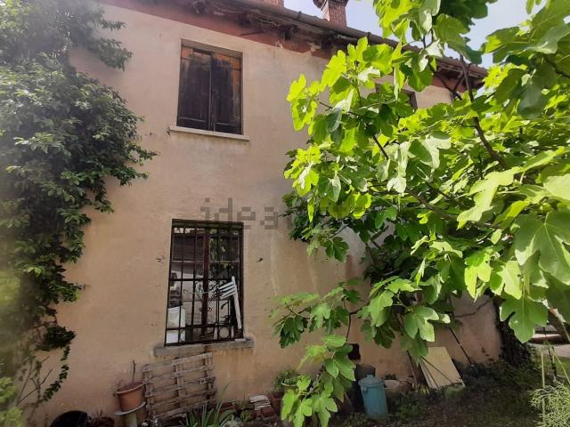 Villetta indipendente in vendita di 110 m² in Via Grazzano, 122