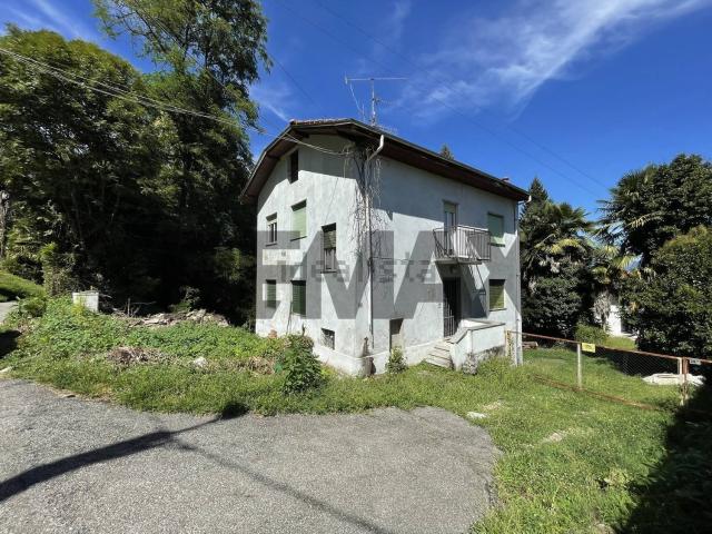 Villetta indipendente in vendita di 110 m² in Via del Lupo, 500